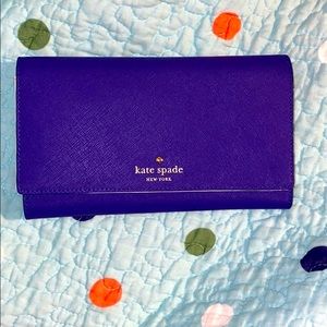 Trifold Kate Spade wallet